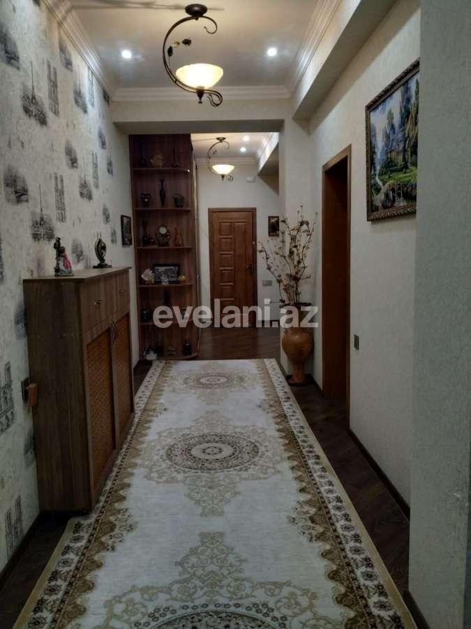 Satılır, yeni tikili, 3 otaqlı, 130 m², Azadlıq prospekti m.