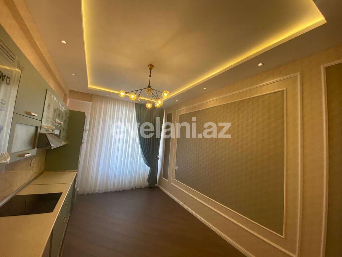 Satılır, yeni tikili, 2 otaqlı, 81 m², Şah İsmayıl Xətai m.