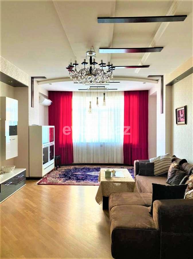 Satılır, yeni tikili, 2 otaqlı, 105 m², Qara Qarayev m.
