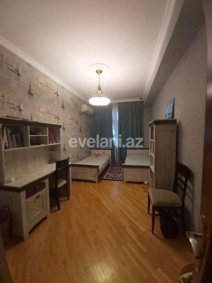 Sale, new building, 2 room, 77 m², Inshaatchilar m.