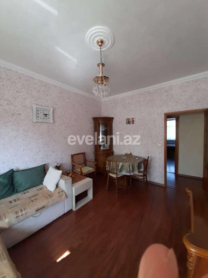 Satılır, köhnə tikili, 2 otaqlı, 53 m², Azadlıq prospekti m.