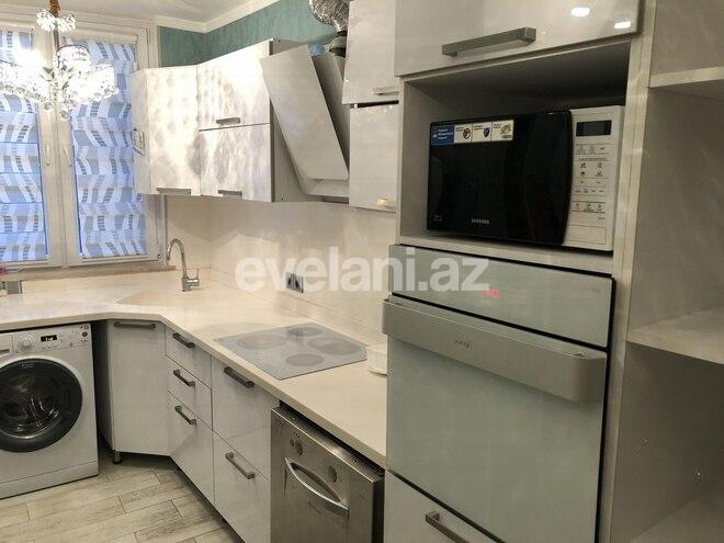 Satılır, köhnə tikili, 3 otaqlı, 90 m², Səbail r.