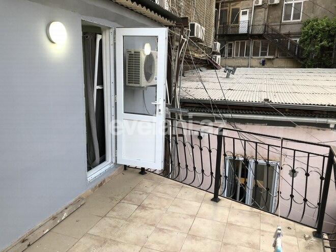 Satılır, köhnə tikili, 3 otaqlı, 90 m², Səbail r.
