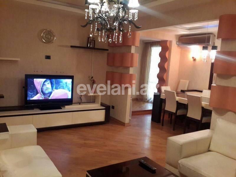 Kirayə verilir, köhnə tikili, 3 otaqlı, 95 m², Səbail r.