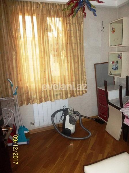 Kirayə verilir, köhnə tikili, 3 otaqlı, 95 m², Səbail r.