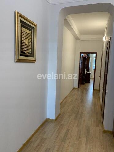 Продаётся, новостройка, 3-комнаты, 110 m², Азадлыг проспекти m.