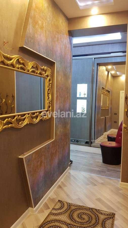 Kirayə verilir, yeni tikili, 2 otaqlı, 60 m², İnşaatçılar m.