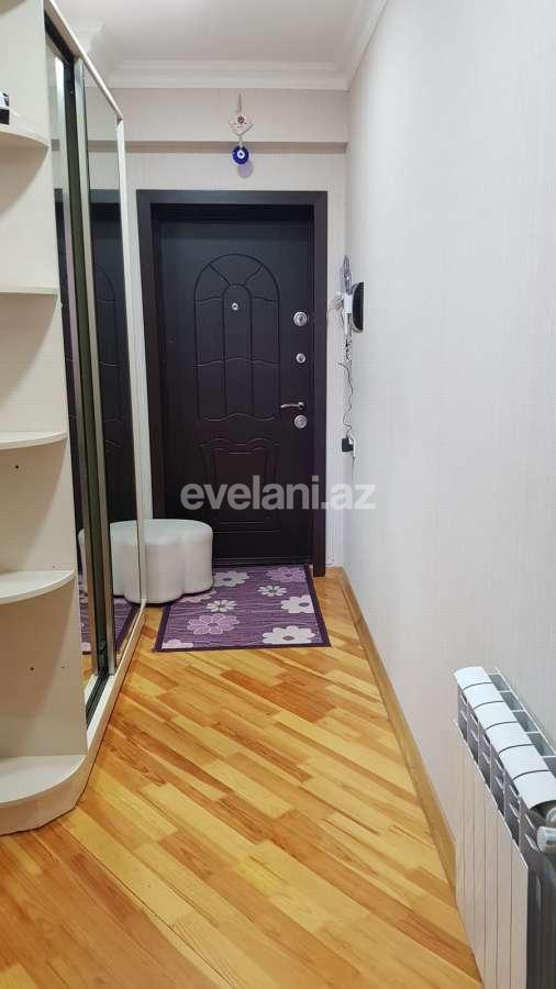 Satılır, yeni tikili, 2 otaqlı, 60 m², İnşaatçılar m.
