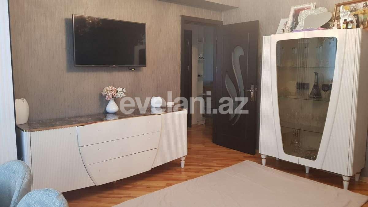 Satılır, yeni tikili, 2 otaqlı, 60 m², İnşaatçılar m.