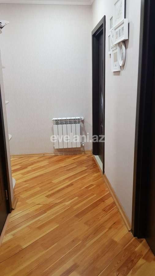 Satılır, yeni tikili, 2 otaqlı, 60 m², İnşaatçılar m.