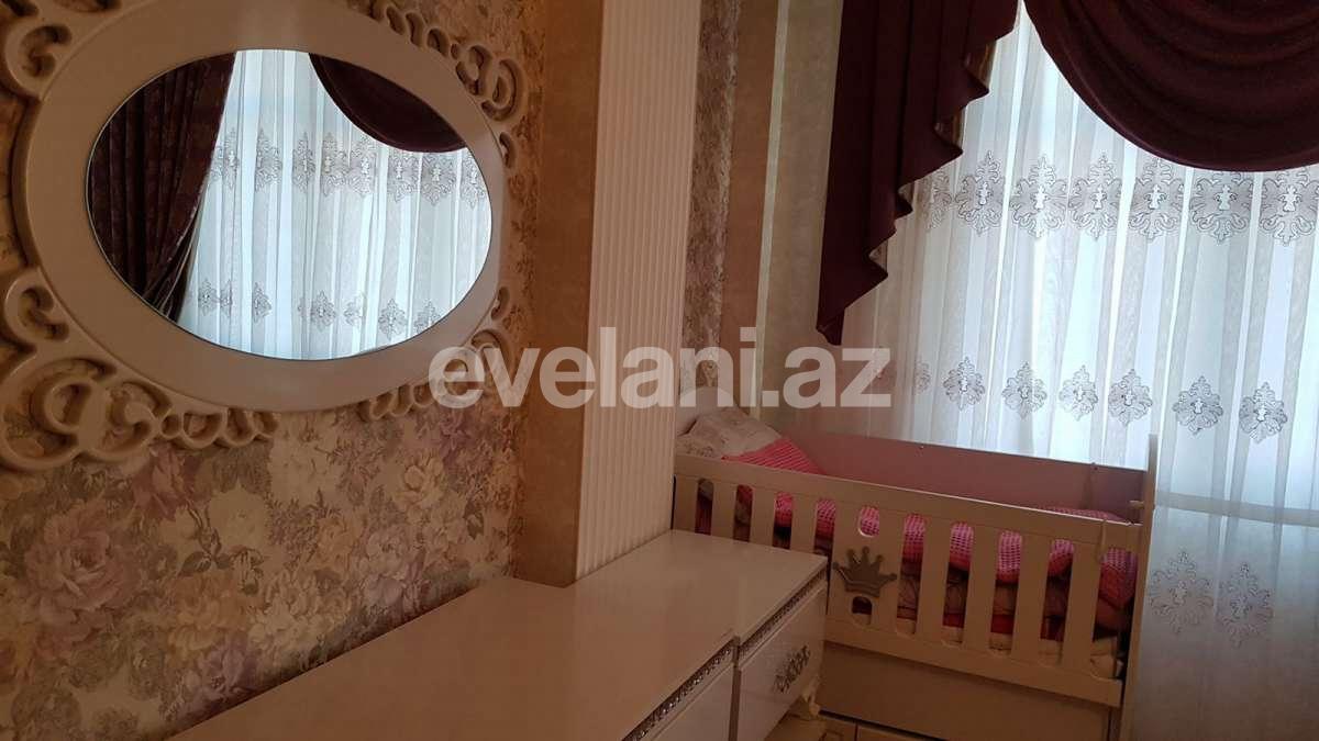 Satılır, yeni tikili, 2 otaqlı, 60 m², İnşaatçılar m.