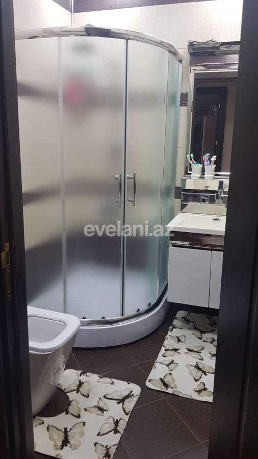 Satılır, yeni tikili, 2 otaqlı, 60 m², İnşaatçılar m.