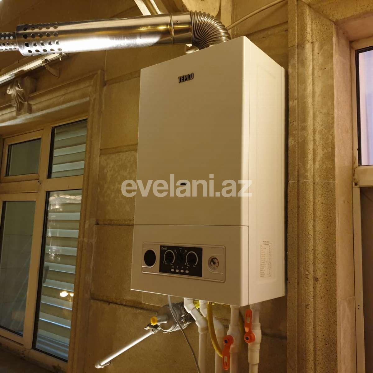 Rent, old building, 2 room, 60 m², Elmlar Akademiyası m.