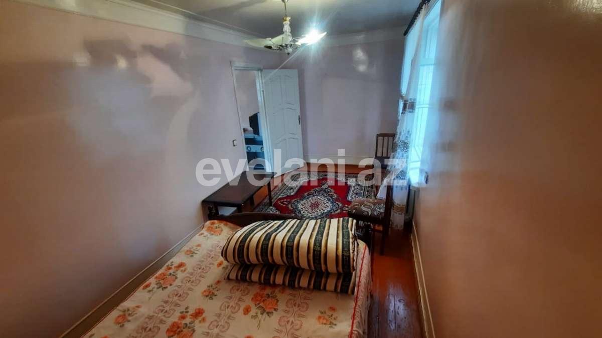 Satılır, köhnə tikili, 2 otaqlı, 43 m², 28 may m.