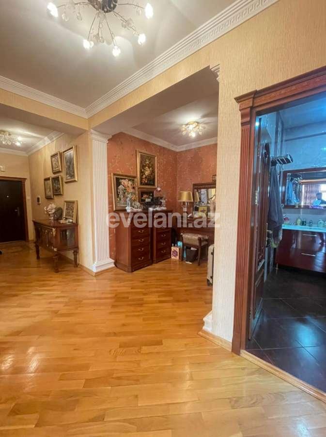 Satılır, yeni tikili, 2 otaqlı, 100 m², 28 may m.