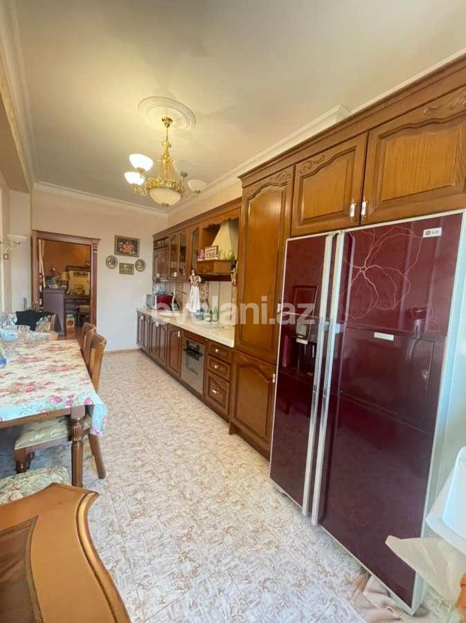 Satılır, yeni tikili, 2 otaqlı, 100 m², 28 may m.