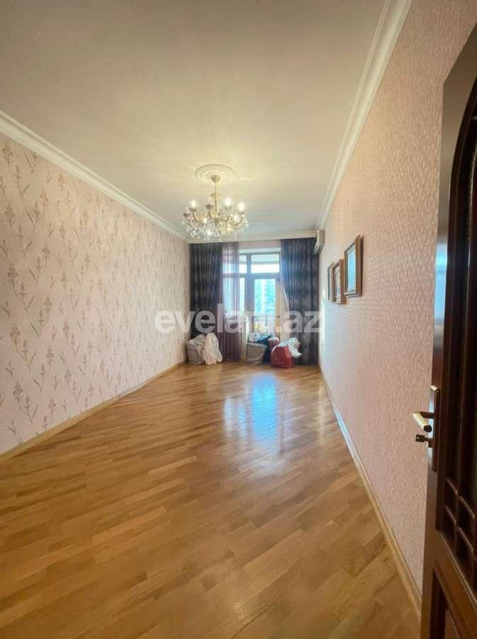 Satılır, yeni tikili, 2 otaqlı, 100 m², 28 may m.