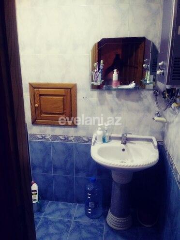 Sale, old building, 3 room, 110 m², Binagadi r.