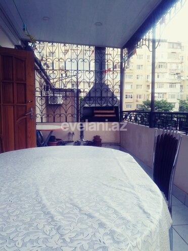 Sale, old building, 3 room, 110 m², Binagadi r.