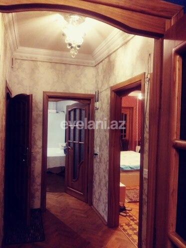 Sale, old building, 3 room, 110 m², Binagadi r.