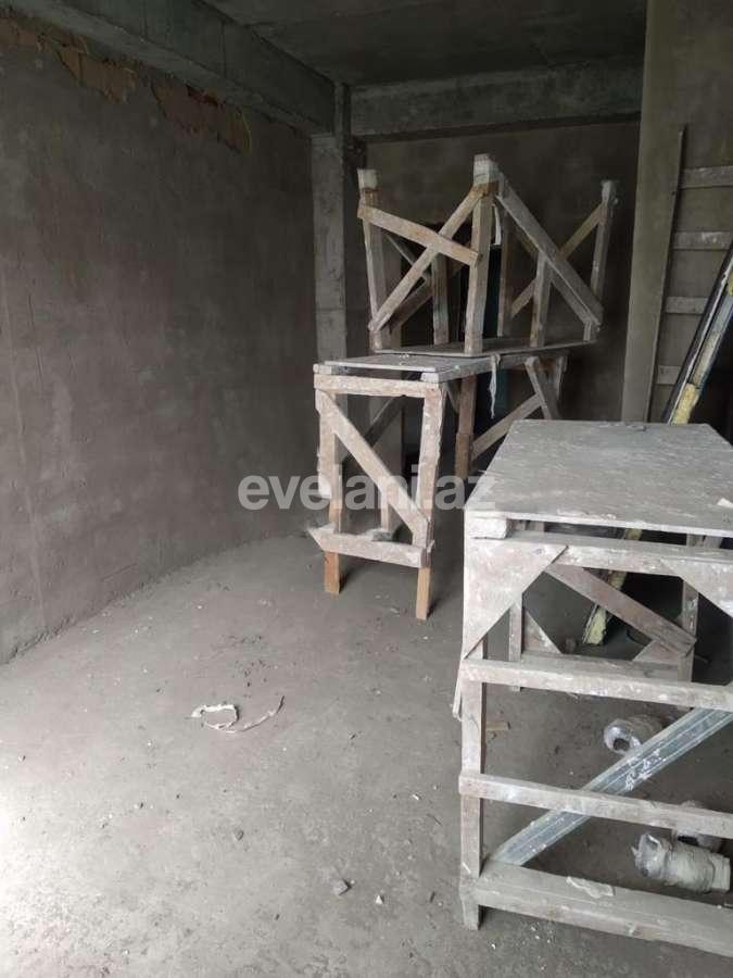 Satılır, yeni tikili, 1 otaqlı, 59 m², İnşaatçılar m.