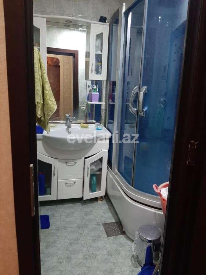 Satılır, köhnə tikili, 3 otaqlı, 72 m², Azadlıq prospekti m.