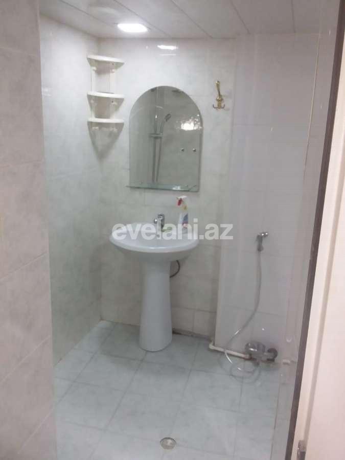 Sale, old building, 6 room, 220 m², Sabail r.