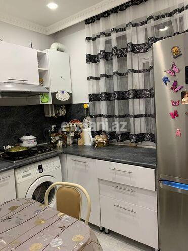 Satılır, köhnə tikili, 3 otaqlı, 75 m², Memar Əcəmi m.