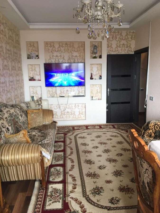 Satılır, köhnə tikili, 2 otaqlı, 60 m², Gənclik m.