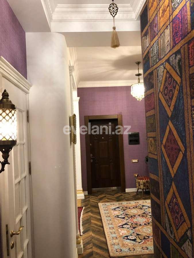 Satılır, yeni tikili, 4 otaqlı, 170 m², 28 may m.