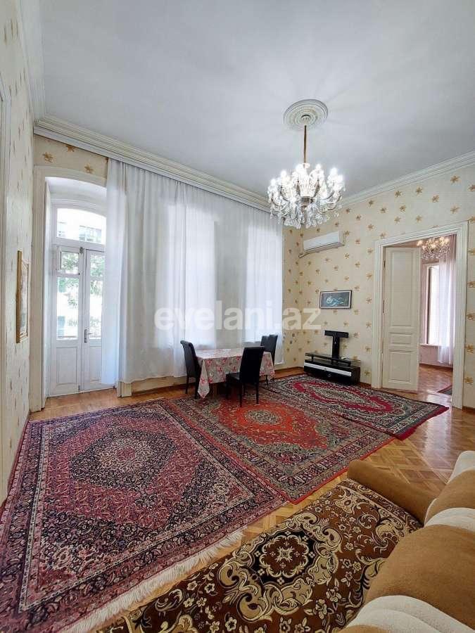 Sale, old building, 3 room, 100 m², 28 may m.
