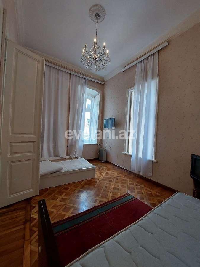Sale, old building, 3 room, 100 m², 28 may m.