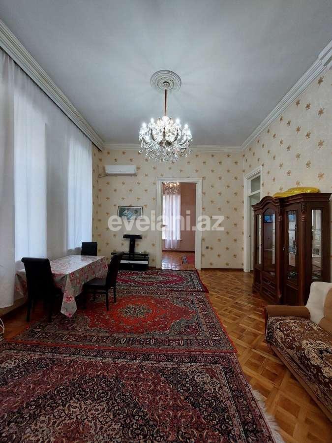 Sale, old building, 3 room, 100 m², 28 may m.