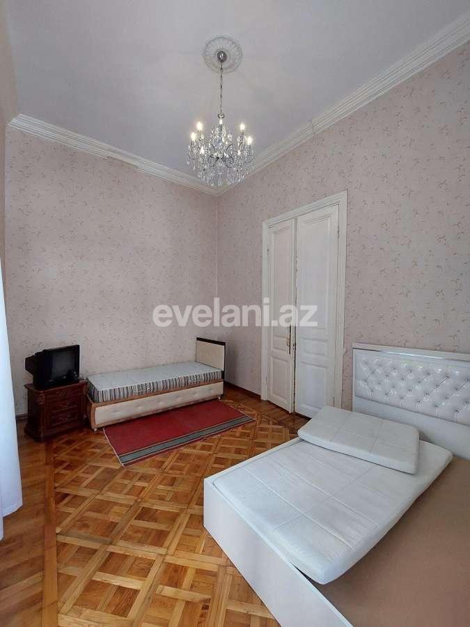 Sale, old building, 3 room, 100 m², 28 may m.