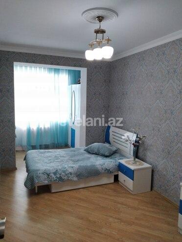 Satılır, köhnə tikili, 4 otaqlı, 100 m², Xalqlar Dostluğu m.