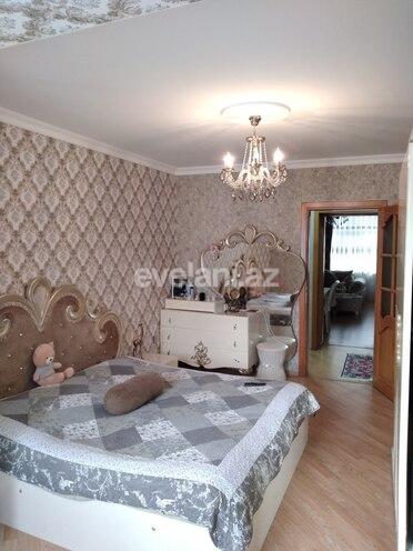 Satılır, köhnə tikili, 4 otaqlı, 100 m², Xalqlar Dostluğu m.