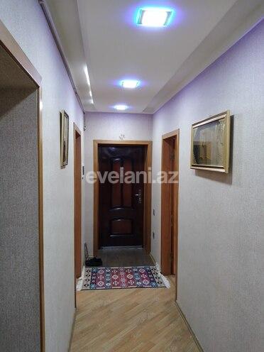 Satılır, köhnə tikili, 4 otaqlı, 100 m², Xalqlar Dostluğu m.