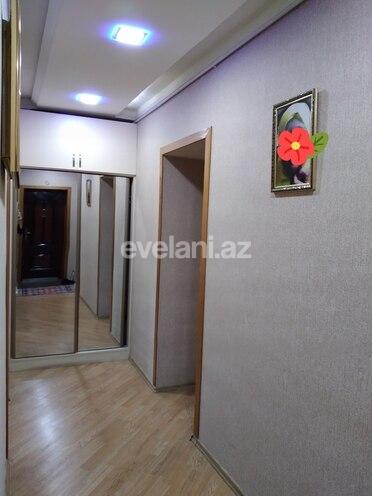 Satılır, köhnə tikili, 4 otaqlı, 100 m², Xalqlar Dostluğu m.