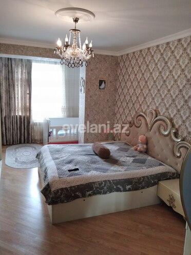 Satılır, köhnə tikili, 4 otaqlı, 100 m², Xalqlar Dostluğu m.