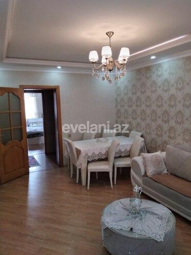 Satılır, köhnə tikili, 4 otaqlı, 100 m², Xalqlar Dostluğu m.