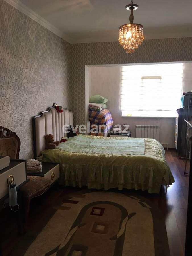 Sale, old building, 2 room, 70 m², Ganjlik m.