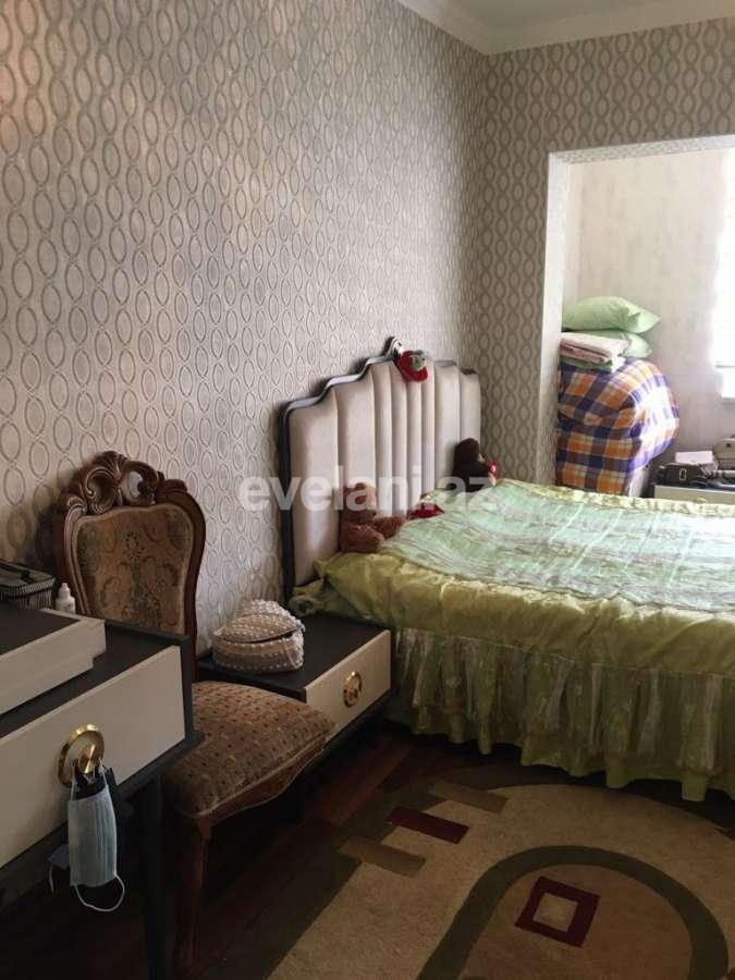 Sale, old building, 2 room, 70 m², Ganjlik m.