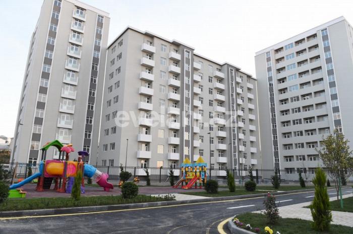 Продаётся, новостройка, 2-комнаты, 65 m², Иншаатчылар m.