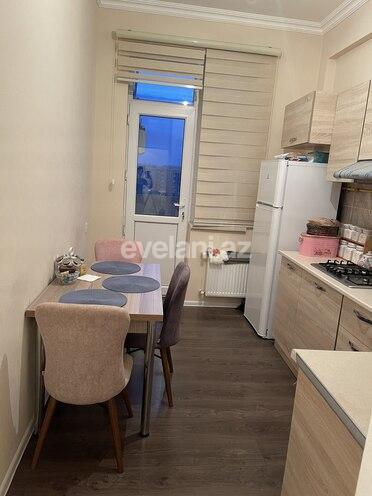 Продаётся, новостройка, 2-комнаты, 65 m², Иншаатчылар m.