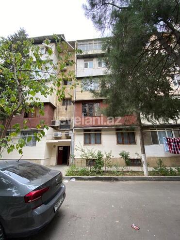 Продаётся, новостройка, 4-комнаты, 105 m², Элмляр Академиясы m.