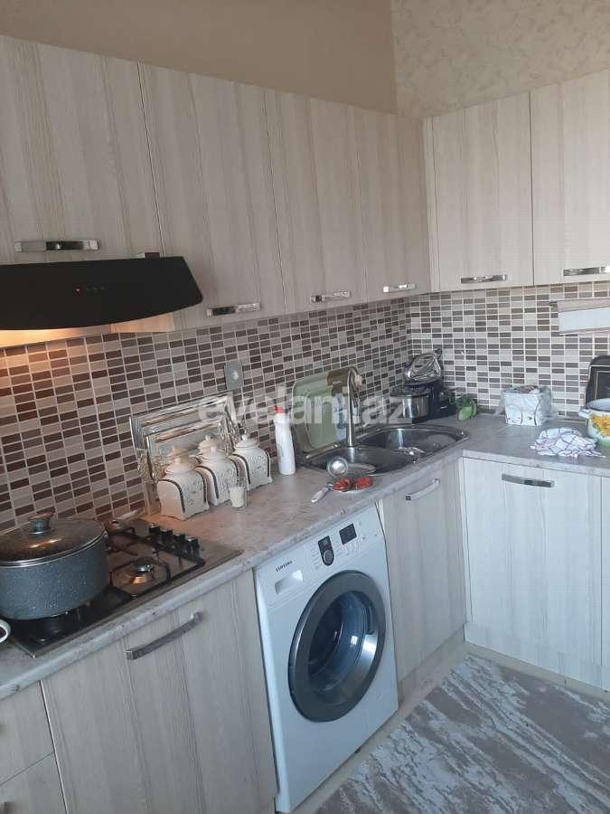 Satılır, villa, 4 otaqlı, 320 m², Azadlıq prospekti m.