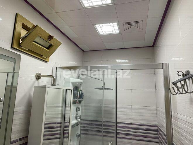 Sale, old building, 4 room, 100 m², Inshaatchilar m.