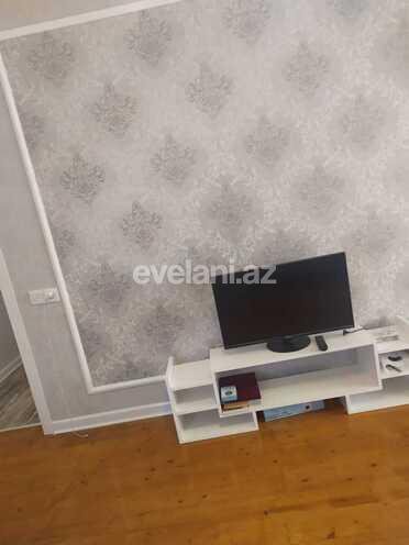 Sale, old building, 1 room, 40 m², Inshaatchilar m.