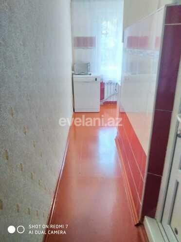 Sale, old building, 3 room, 75 m², Neftchilar m.