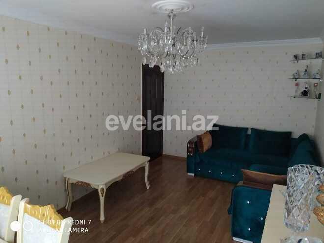 Sale, old building, 3 room, 75 m², Neftchilar m.